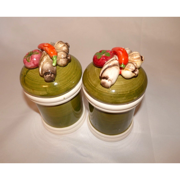 Vintage Arnart 5th Avenue Garden Harvest Salt Pepper Shakers Hand Painted #1901 - Picture 9 of 10